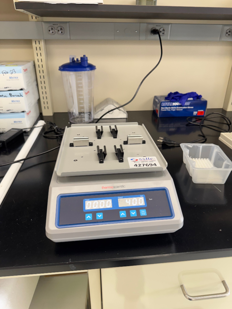 Image of Thermo Digital Microplate Shaker